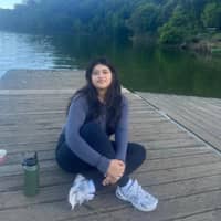 Sitter Profile Image: isabella v.