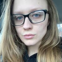 Sitter Profile Image: Alexis T.