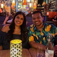 Sitter Profile Image: Esha & Vineeth B.