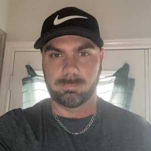 Sitter Profile Image: Dustin M.