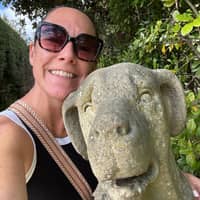 Sitter Profile Image: Erin F.