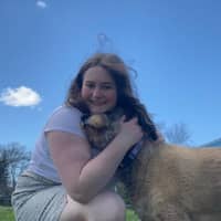 Sitter Profile Image: Laurel M.