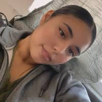 Sitter Profile Image: Erika V.