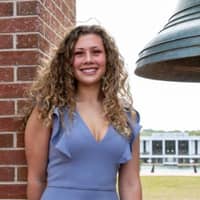 Sitter Profile Image: Ashlee L.