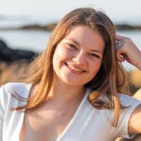 Sitter Profile Image: Colleen F.