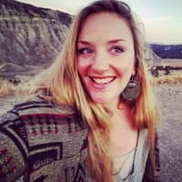 Sitter Profile Image: Lauren H.