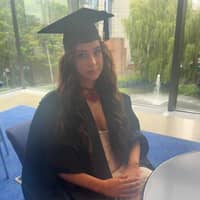 Sitter Profile Image: Elizabeth J.