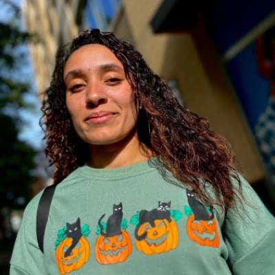 Sitter Profile Image: Ariana R.
