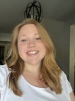 Sitter Profile Image: Lauren H.