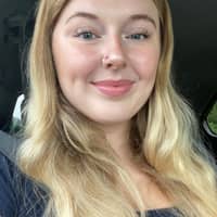 Sitter Profile Image: Mackinze B.