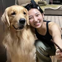 Sitter Profile Image: Zhenghan H.