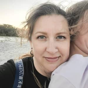 Sitter Profile Image: Crissy L.