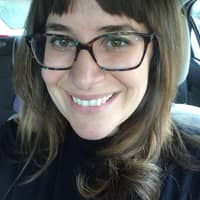 Sitter Profile Image: April N.