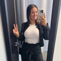 Sitter Profile Image: Gracie B.