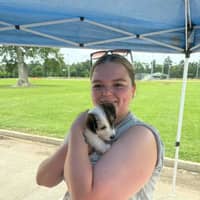 Sitter Profile Image: Meri M.