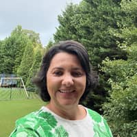 Sitter Profile Image: Teresa de Jesus B.