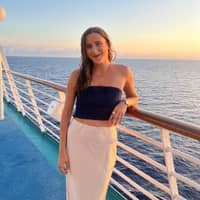 Sitter Profile Image: Rose F.