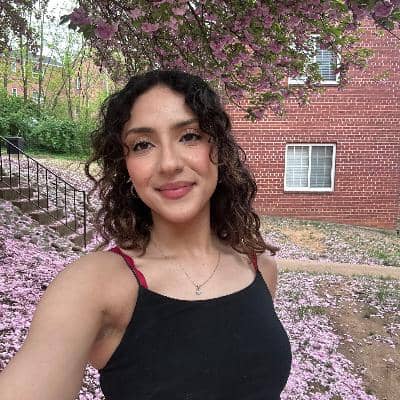 Sitter Profile Image: Layla (Hiba) G.