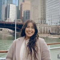 Sitter Profile Image: Sarah W.