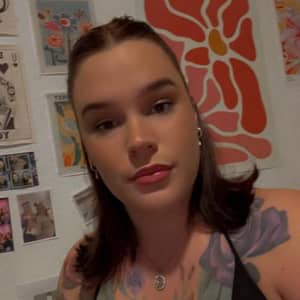 Sitter Profile Image: Hannah B.