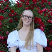 Sitter Profile Image: Madelyn M.