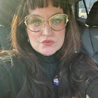 Sitter Profile Image: Erin W.