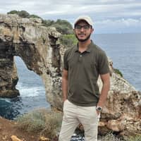 Sitter Profile Image: Pratik S.