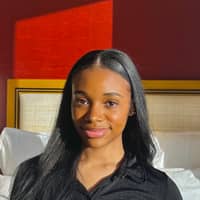 Sitter Profile Image: Elayna P.