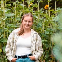 Sitter Profile Image: Samantha B.