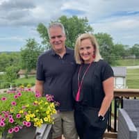 Sitter Profile Image: Angela & Dan H.