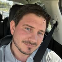 Sitter Profile Image: Robbin S.