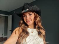 Sitter Profile Image: Lillianna J.