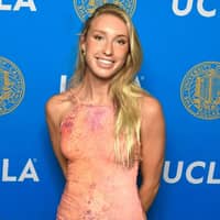 Sitter Profile Image: Chloe T.