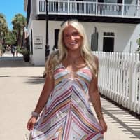 Sitter Profile Image: Mary R.