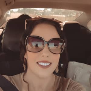 Sitter Profile Image: Desirae R.