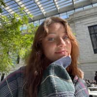 Sitter Profile Image: Sophie K.