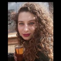 Sitter Profile Image: Justina G.