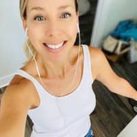 Sitter Profile Image: Jeannette C.