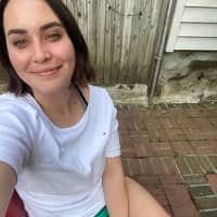 Sitter Profile Image: Maria R.