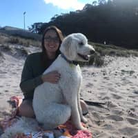 Sitter Profile Image: Emma S.