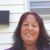 Sitter Profile Image: Laura S.