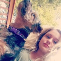 Sitter Profile Image: Leah H.