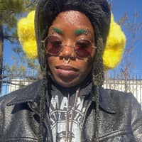 Sitter Profile Image: Sydney J.