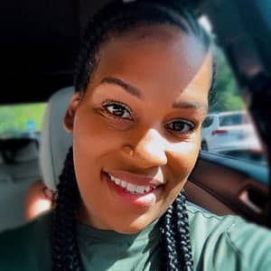 Sitter Profile Image: Ronda O.