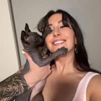 Sitter Profile Image: Sabrina M.