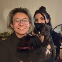 Sitter Profile Image: Em & Taylor L.