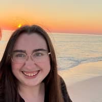 Sitter Profile Image: Clair R.