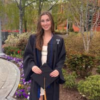 Sitter Profile Image: Julia M.