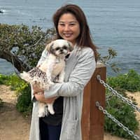 Sitter Profile Image: Yukiko R.