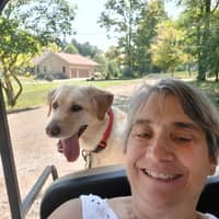 Sitter Profile Image: Angela W.